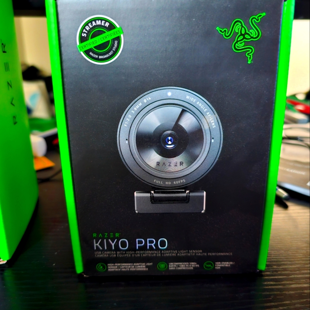 Razer Microphone and High end Razer Webcam